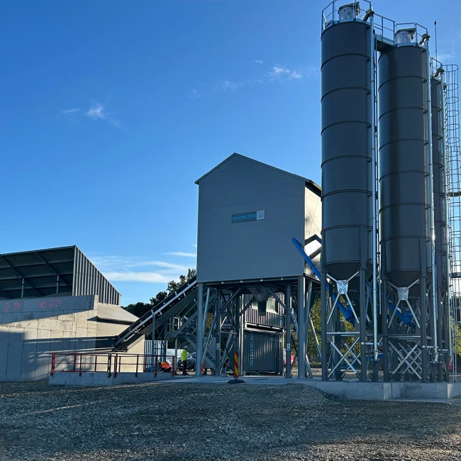 BETONARNA SIMEM FALCON